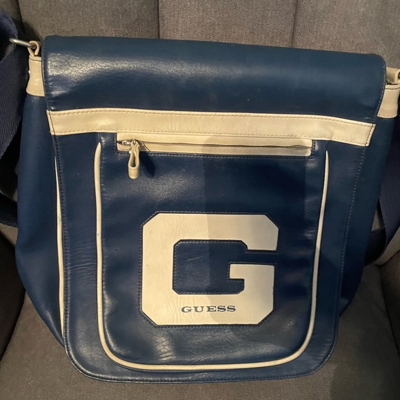 GUESS - VINTAGE BAG (Unisex) - Picture 7 of 8